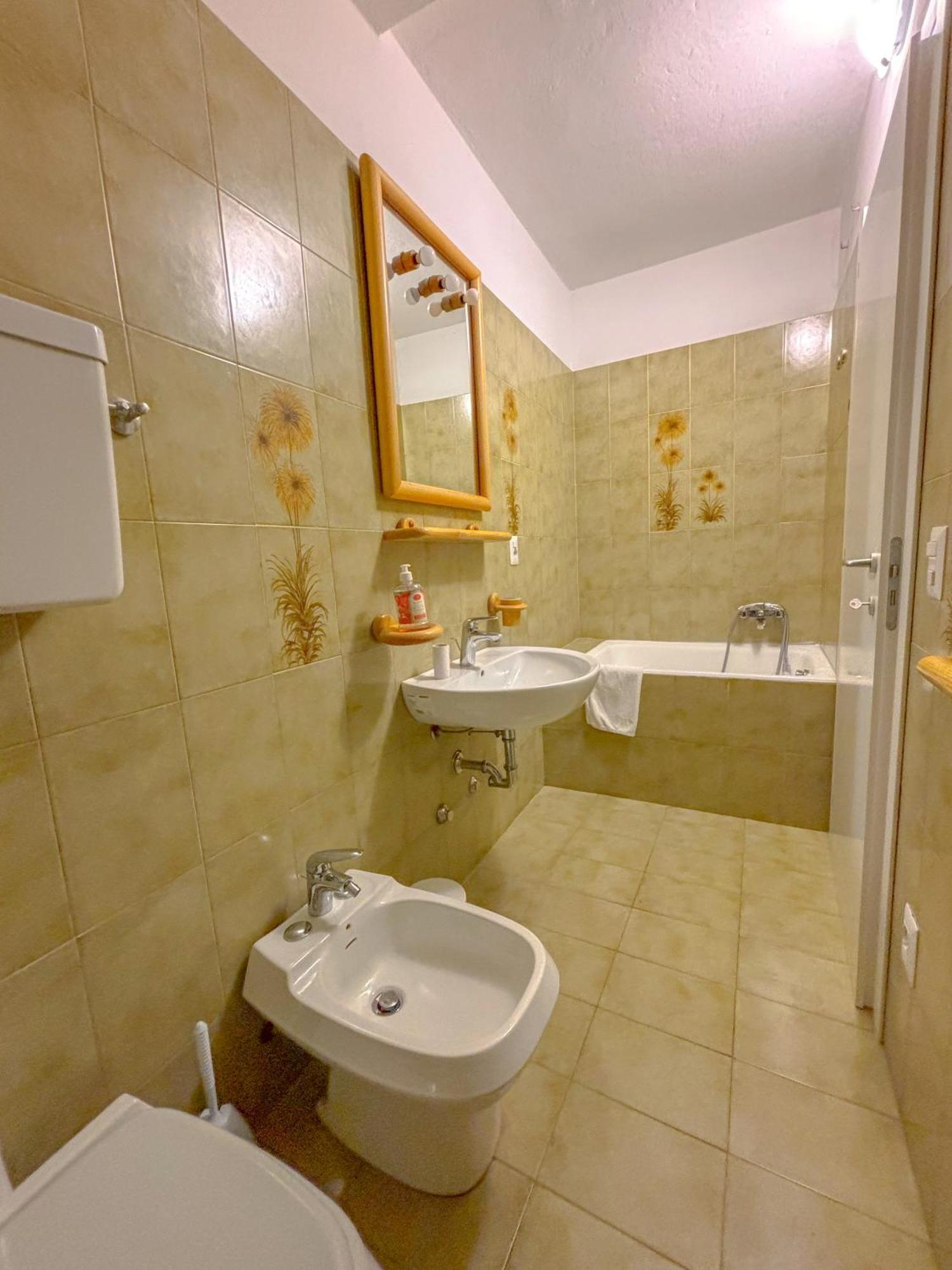 Ferienwohnung Casa Elvira Brenzone sul Garda Exterior foto
